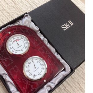 ❤️ SK-II SK2 Crystal Thermometer and Hygrometer clock
